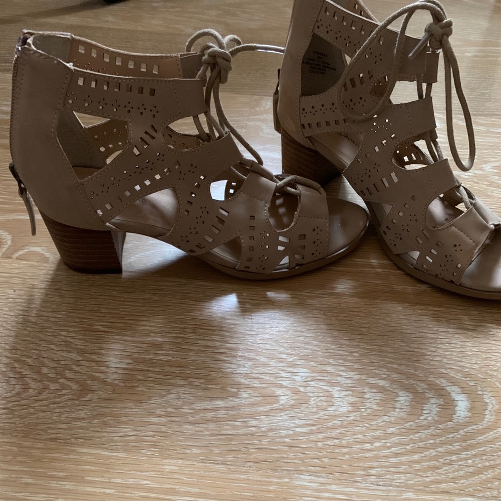Sandal heal